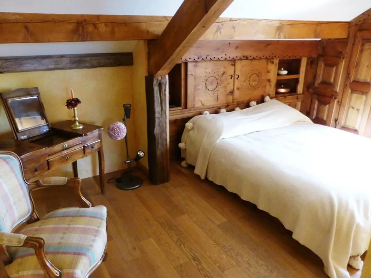 Pied-A-Terre Confort Au Coeur D'Areches-Beaufort, T3 Lumineux Avec Balcon Et Commerces A Pied. - Fr-1-342-297 Beaufort  France